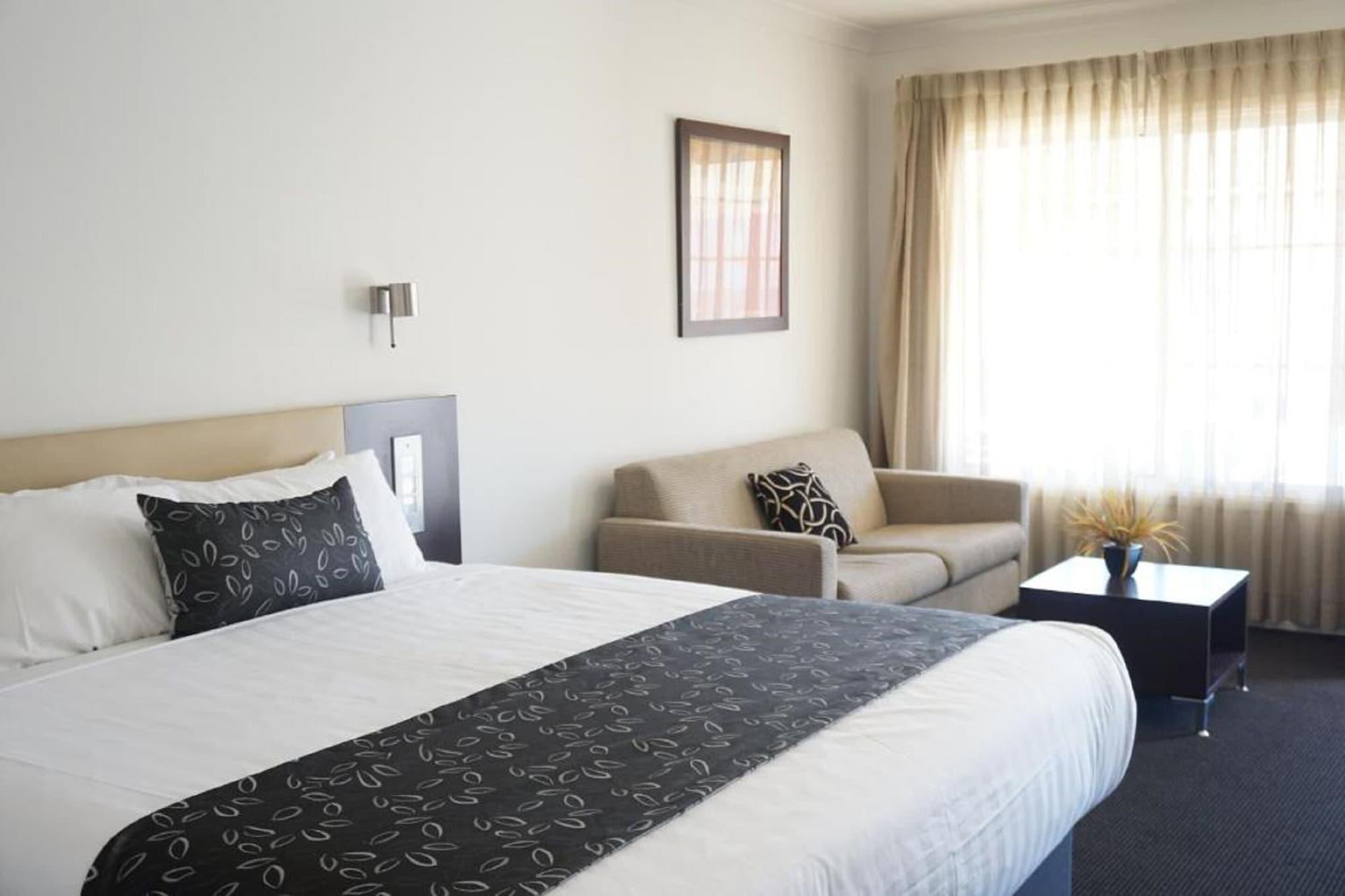 Hotel The Charles Wagga Wagga Zewnętrze zdjęcie